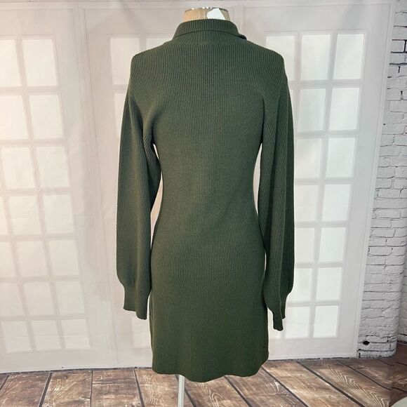 Versona NWT Green Collared Long Sleeve Knitted Sweater Dress Size Medium - Picture 5 of 11